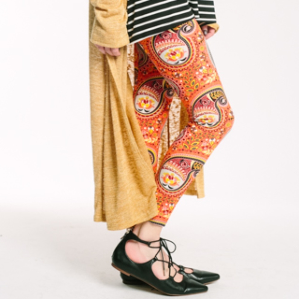 Agnes & Dora S/M or OS Tandoori Tendril Leggings
